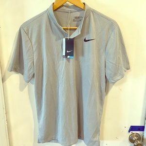 Nike men’s golf shirt - size M, gray - NWT!